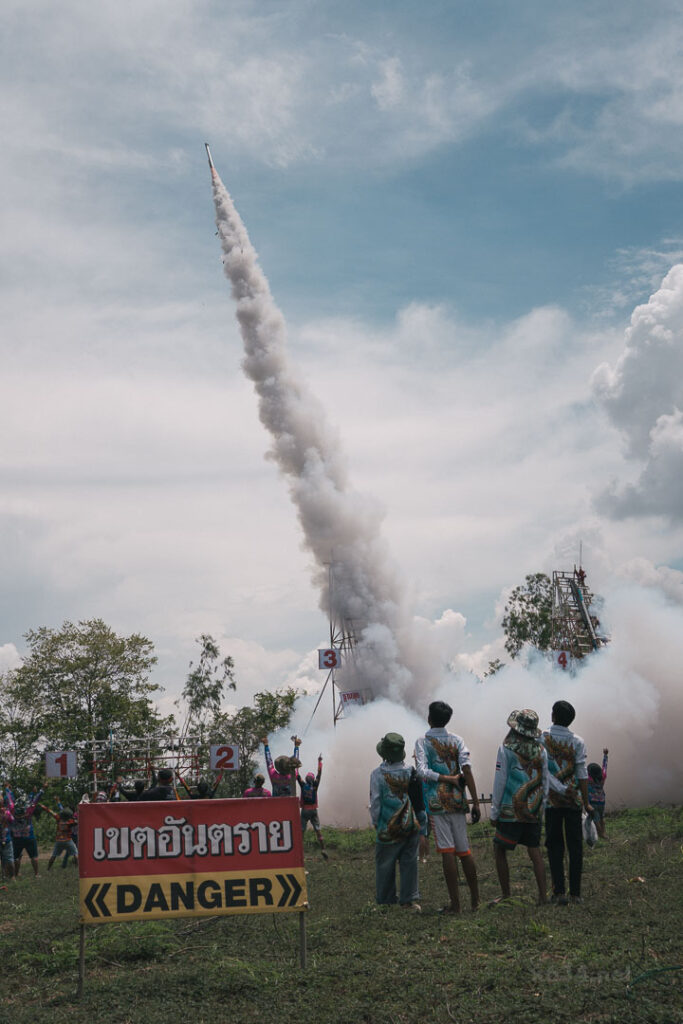 ロケットが打ち上がった瞬間